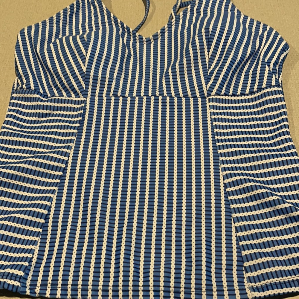 Tankini - Picture 3 of 5